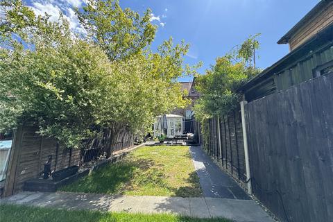 129 Roundtable Road, Bromley, BR1 5LF