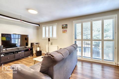 4 bedroom end of terrace house for sale, The Sycamores, Cambridge
