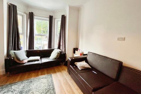 1 bedroom semi-detached house to rent, Aubrey Road, Manchester, Greater Manchester, M14