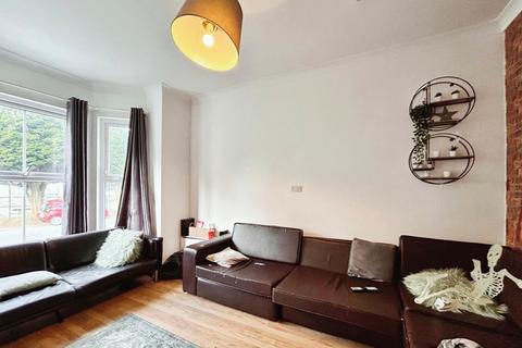 1 bedroom semi-detached house to rent, Aubrey Road, Manchester, Greater Manchester, M14
