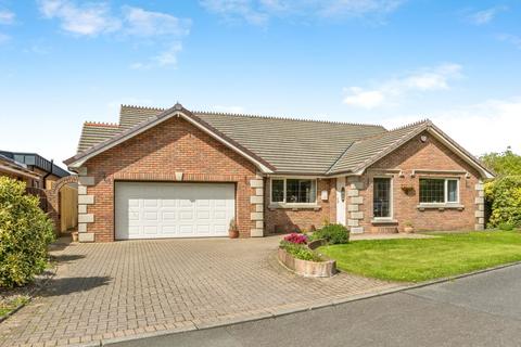 4 bedroom detached bungalow for sale