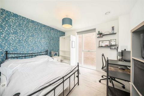 3 bedroom flat for sale, Artillery Place, London SE18