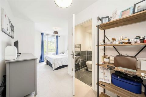 3 bedroom flat for sale, Artillery Place, London SE18