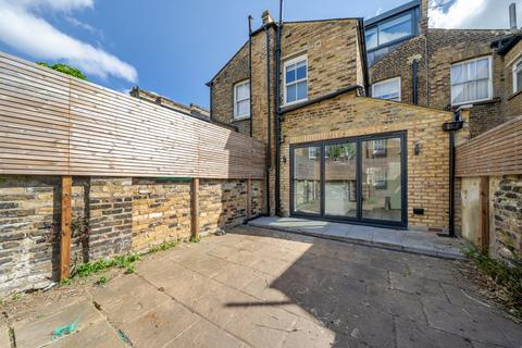 3 bedroom terraced house for sale, Tyneham Road, Battersea, London, SW11