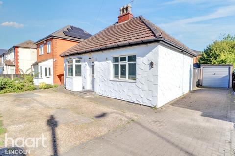 4 bedroom detached bungalow for sale, Bunkers Hill, Lincoln