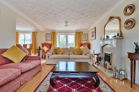 5 bedroom detached house for sale, Durley Park, Neston, Corsham