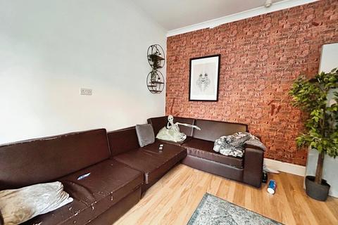 1 bedroom semi-detached house to rent, Aubrey Road, Manchester, Greater Manchester, M14