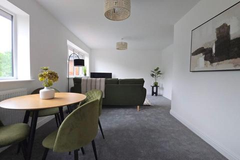 2 bedroom detached bungalow to rent, 33 Auckland Road, Kingswinford