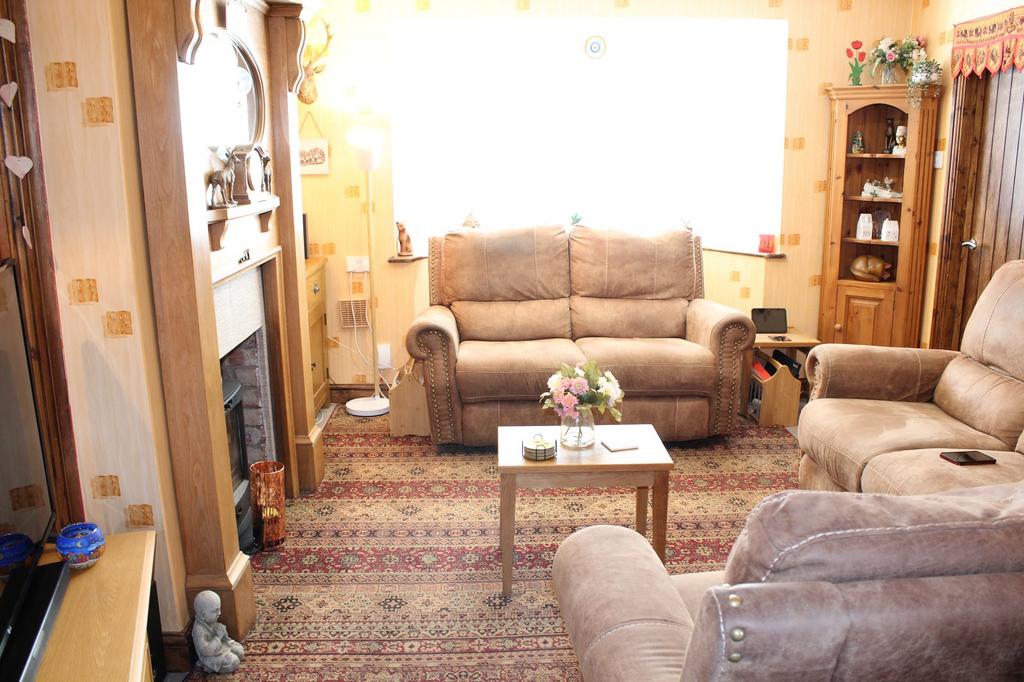 Lounge picture 2