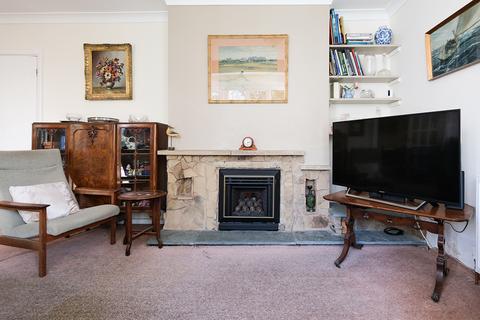 3 bedroom cottage for sale, Apple Grove, Aldwick Bay Estate, Bognor Regis, West Sussex PO21