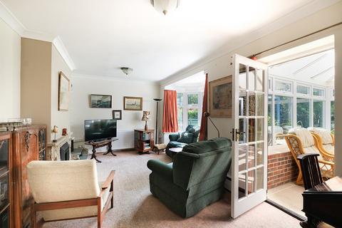 7 Apple Grove, Bognor Regis, PO21 4NB