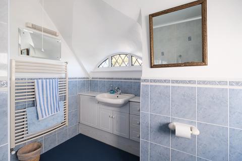7 Apple Grove, Bognor Regis, PO21 4NB