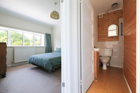 7 Apple Grove, Bognor Regis, PO21 4NB