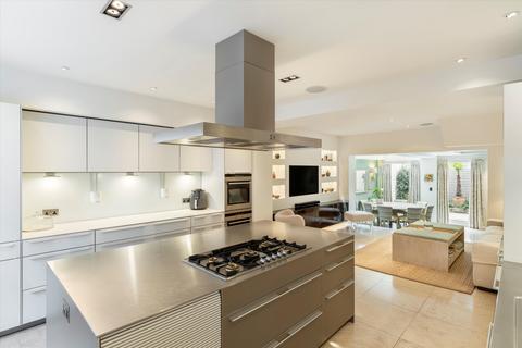4 bedroom detached house for sale, Redburn Street, Chelsea, London, SW3