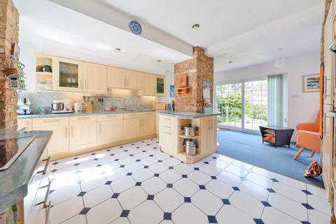 4 bedroom detached house for sale, The Warren, Chalfont St. Peter, Gerrards Cross