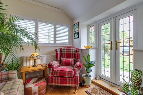 3 bedroom cottage for sale, Tholomas Drove, Wisbech St. Mary, PE13