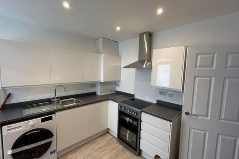 1 bedroom in a house share to rent, Studio 1, 1 St Davids Road, Ramsgate, Kent, CT11