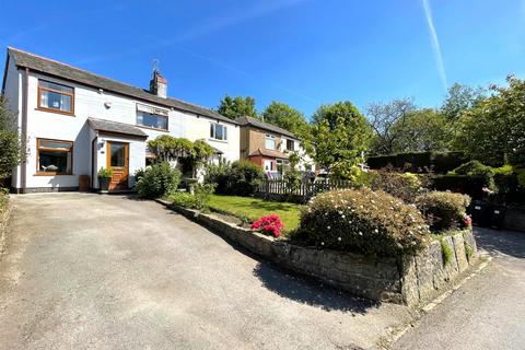 18 Dobb Brow Road, Westhoughton, Bolton, BL5 2AY