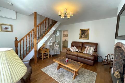18 Dobb Brow Road, Westhoughton, Bolton, BL5 2AY