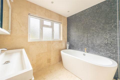 undefined, SOUTHBOURNE GROVE, Westcliff-On-Sea