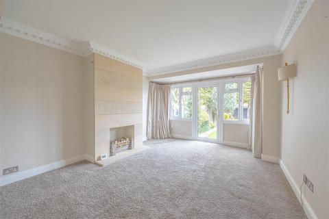 undefined, SOUTHBOURNE GROVE, Westcliff-On-Sea