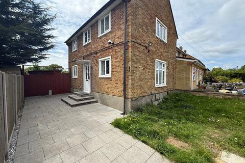 3 bedroom semi-detached house to rent, Rushfield, Potters Bar, EN6