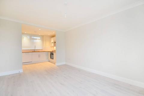 2 bedroom flat to rent, Ravenscroft Street, Shoreditch, London, E2