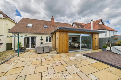 4 bedroom detached house for sale, Gwbert Road, Cardigan