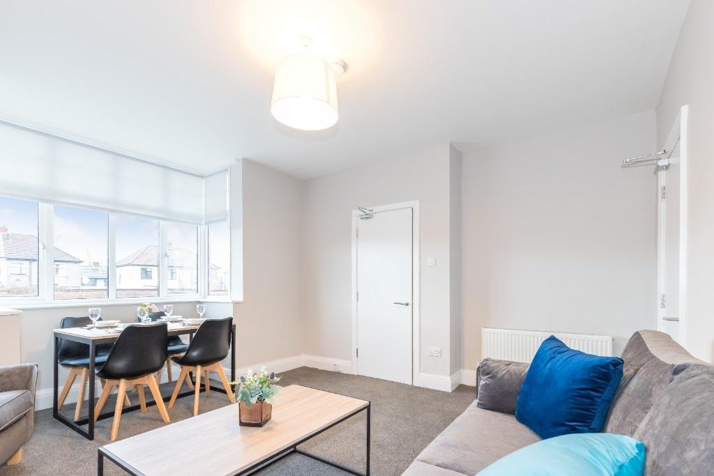 A bright and inviting contemporary living room ...