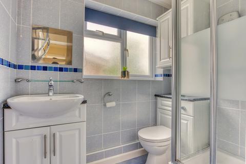 1 bedroom ground floor flat for sale, 62a Deane Drive, Taunton