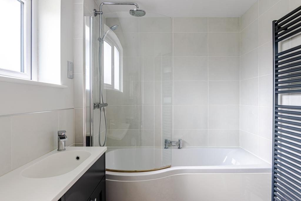 Bathroom1