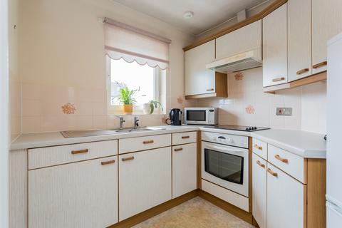 2 bedroom flat for sale, 38 Kelburne Court, 53 Glasgow Road, Paisley, PA1 3AF