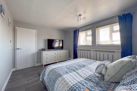 86 Grange Road, Newark, NG24 4LT