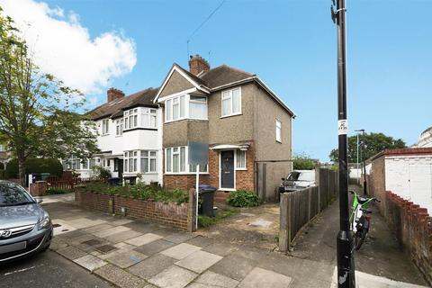 3 bedroom end of terrace house for sale, Sudbury Heights Avenue, Greenford