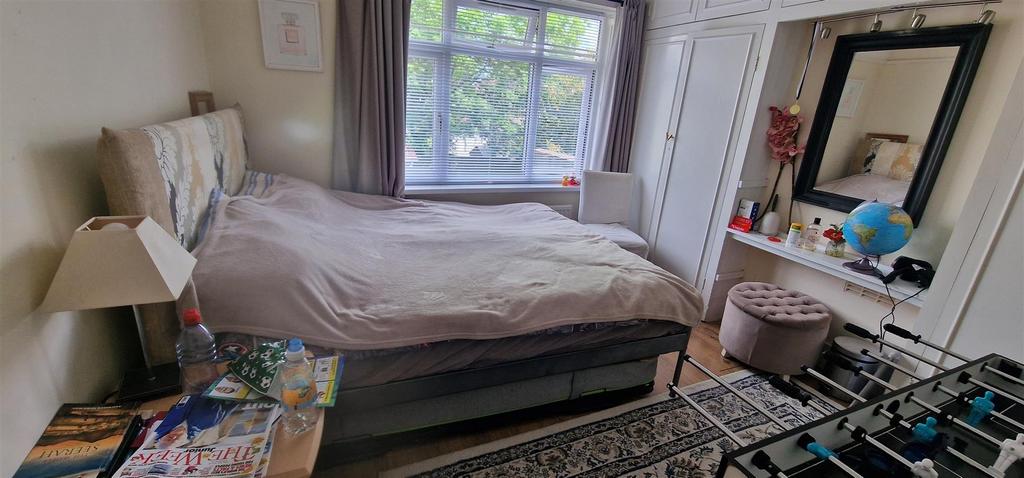 Bedroom.jpg