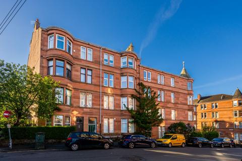 1 bedroom flat for sale, 52 Tassie Street, Flat 2/1, Shawlands, Glasgow, G41 3PA