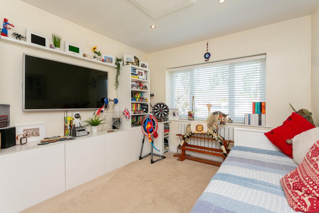 Bedroom/Study