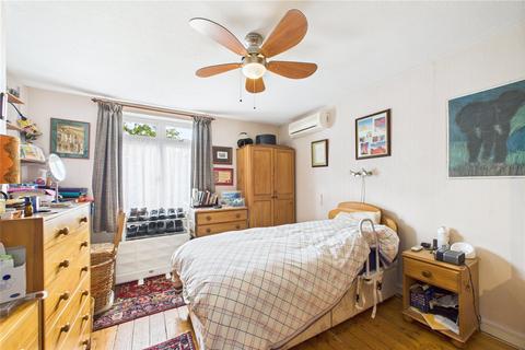 3 bedroom end of terrace house for sale, Underwood, Berkshire, Berkshire, RG12