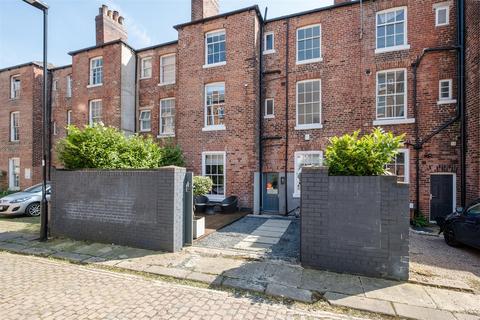 12 Ashgate Road, Sheffield, S10 3BZ