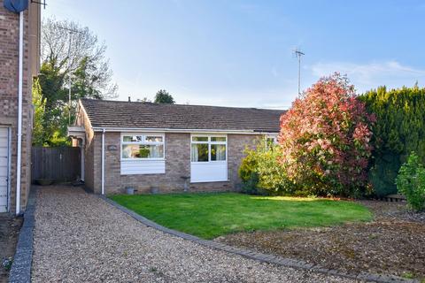 2 bedroom semi-detached bungalow for sale, Pond Bank, Blisworth, NN7