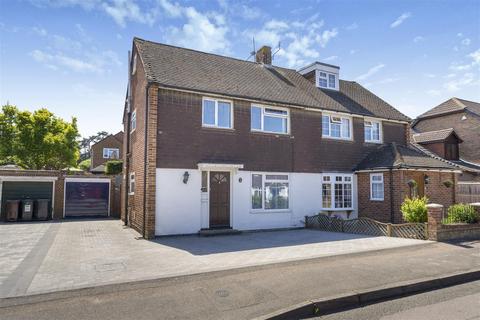 4 bedroom semi-detached house for sale, Elm Walk, Aylesford