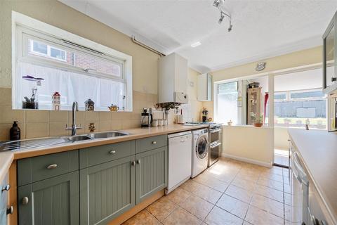 4 bedroom semi-detached house for sale, Elm Walk, Aylesford