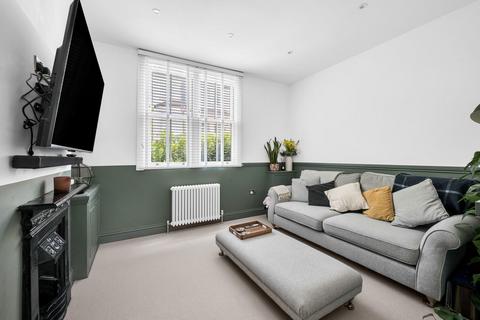 16 Elm Road, Orpington, BR6 6BA