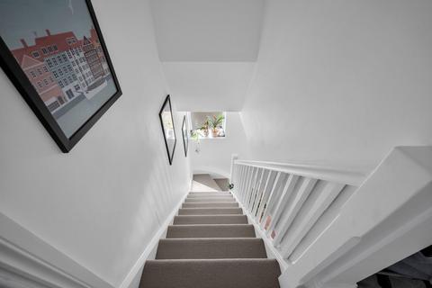 16 Elm Road, Orpington, BR6 6BA