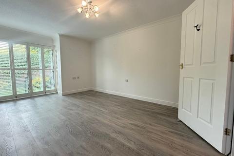 2 bedroom retirement property for sale, Priory Gardens, Abergavenny NP7
