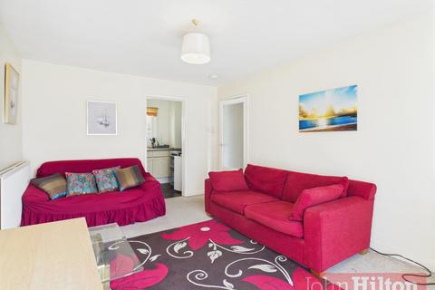 1 bedroom house to rent, Albion Street, Brighton