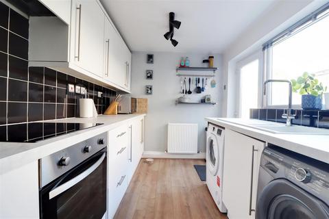 48 Eastgate, Hessle, HU13 9LL
