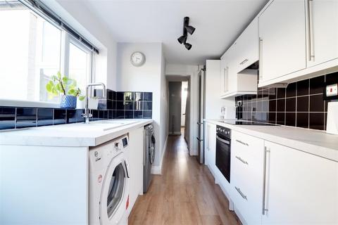 48 Eastgate, Hessle, HU13 9LL