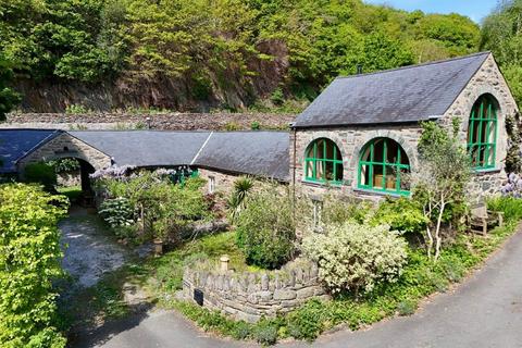 5 bedroom detached house for sale, Yr Hen Feudy, Glandwr, Barmouth, LL42 1TG