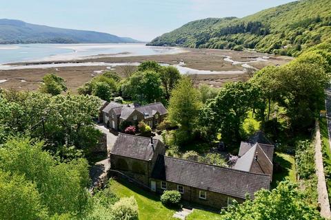 5 bedroom detached house for sale, Yr Hen Feudy, Glandwr, Barmouth, LL42 1TG